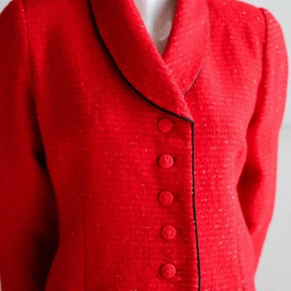 Vintage  50s 60s Fitted Cropped Bright Red Silver Lurex Thread Accent Blazer - Picture 5 of 11